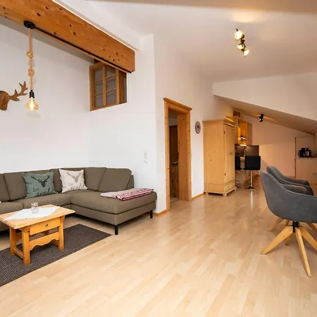 Alpenkönigin Lang Apartment